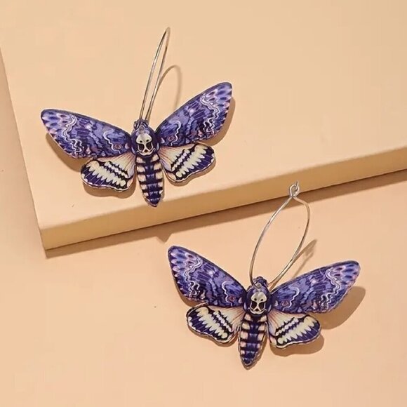 Skull Moth Acrylic Dangle Earrings - Picture 1 of 7